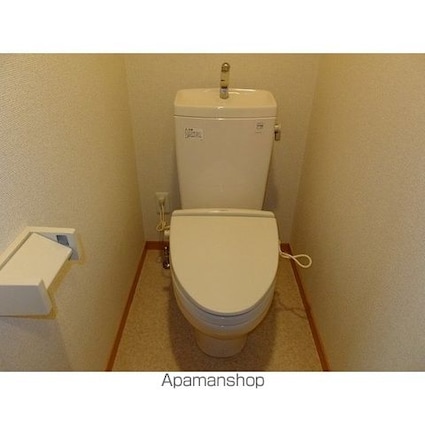 ポルタ西新宿[1R/26.34m2]のトイレ