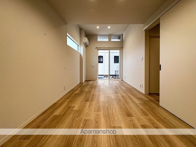 detached 埼玉県入間市春日町１丁目1-8
地図を見る