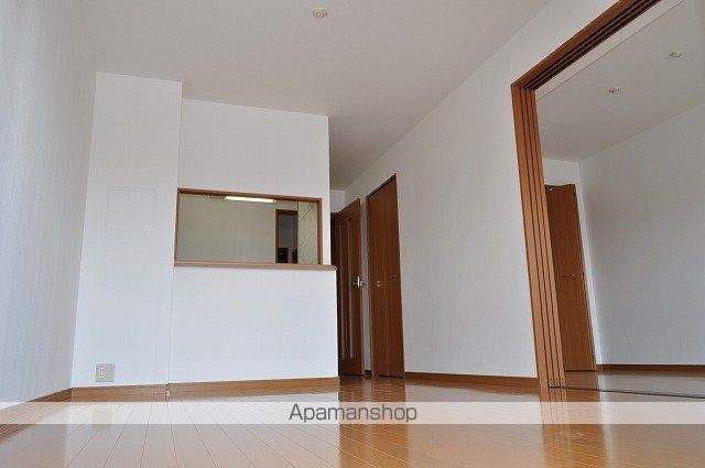 マンションプラムガーデンの内装写真