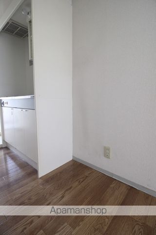 プレジール池岡の内装写真