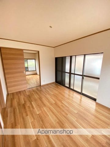 玉川戸建の内装写真