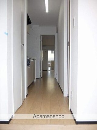 イン　ビッグ　松原ＩＩ[1K/28.24m2]の玄関