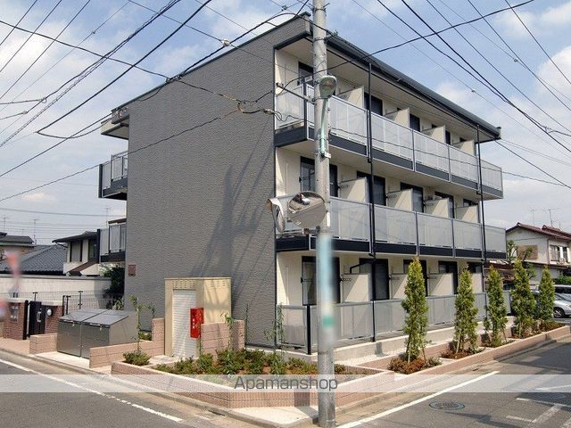 レオパレス大宮公園の外観写真