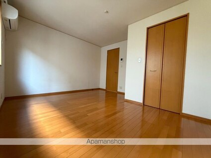 東京都八王子市大和田町４丁目[1K/22.68m2]のリビング・居間