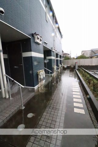 レオネクストサン ルーベル向原の玄関写真