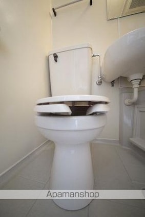 メゾンファミーユ[1R/18.9m2]のトイレ