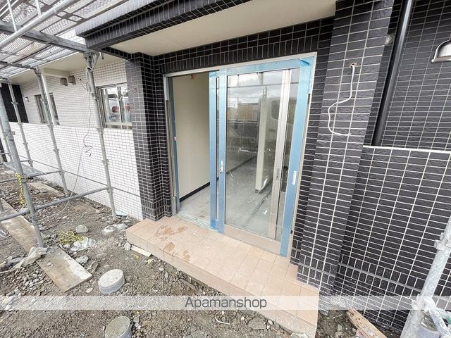 カーサ アプリーレの玄関写真