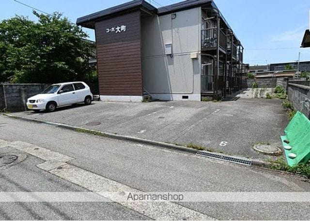 コーポ大町の外観写真