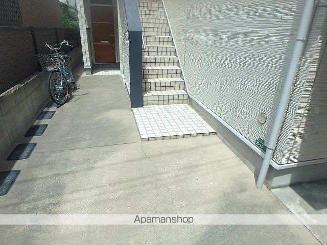 イデア室見の玄関写真