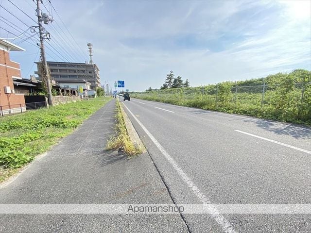 トゥー・ル・モンドAの周辺写真