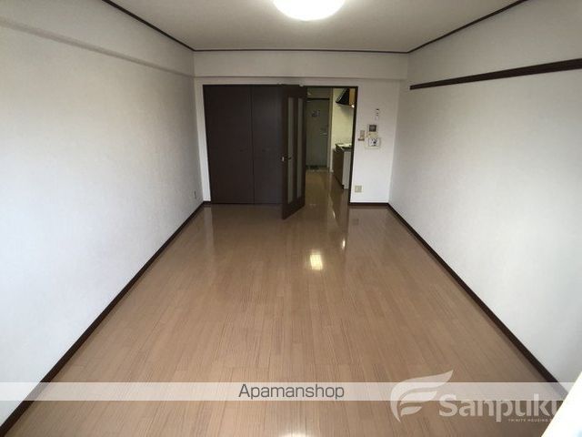 GOODY SANGOYAの内装写真