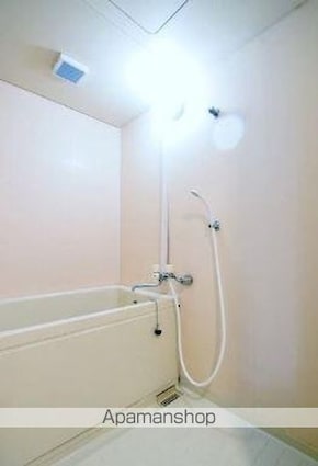 ヴィラ・アンソレイエ香川町[2DK/45.05m2]のバス