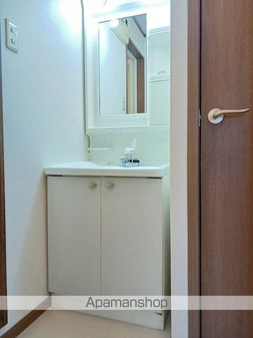 ファー イーストの内装写真