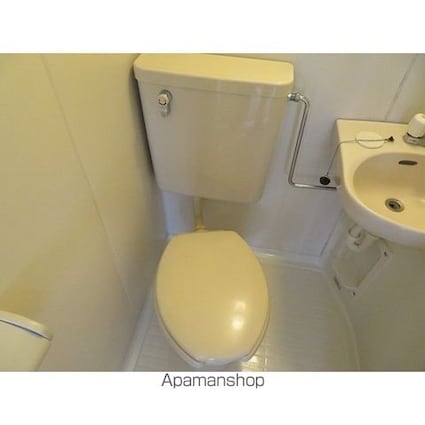 ＡＭＭＳ　ＯＫＡＭＵＲＡ[1R/17.6m2]のトイレ