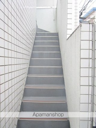 東京都杉並区成田東１丁目[1K/12.42m2]のロビー