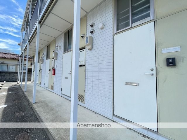 ヴィラージュの玄関写真