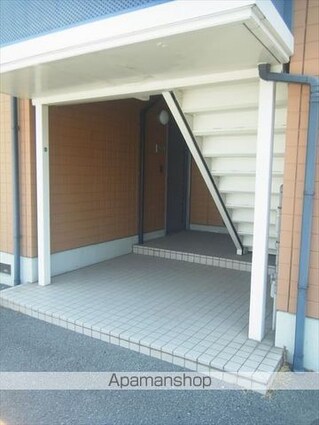 和歌山県和歌山市向[2DK/42.8m2]のエントランス