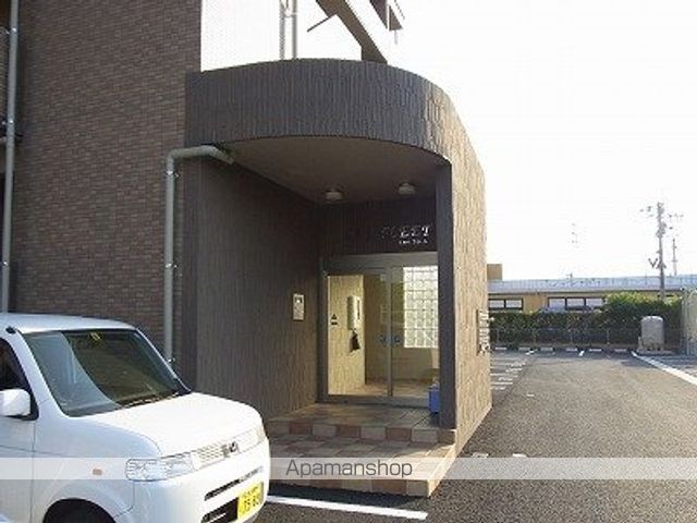SKY'FLEETの玄関写真