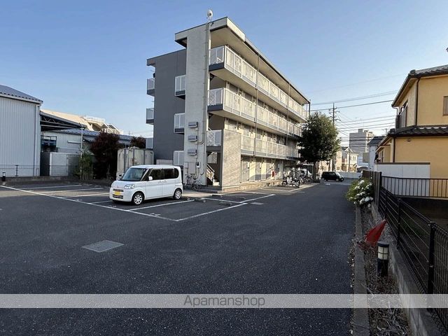 レオパレスブリリアントの外観写真