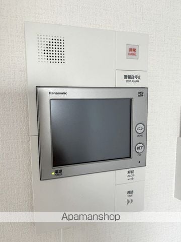 フォーリアライズ弁天町NOVIAの内装写真