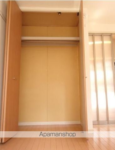 エメラルダスの内装写真