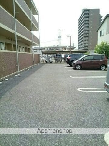 メルヴェイュ・ロジュマンのその他写真