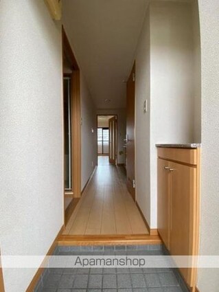 エスティガーデン[1K/27.66m2]の玄関