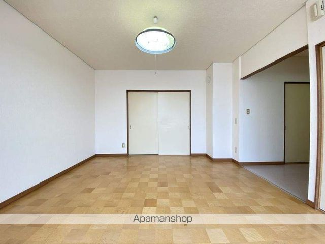 コーポサンシ2号棟の内装写真