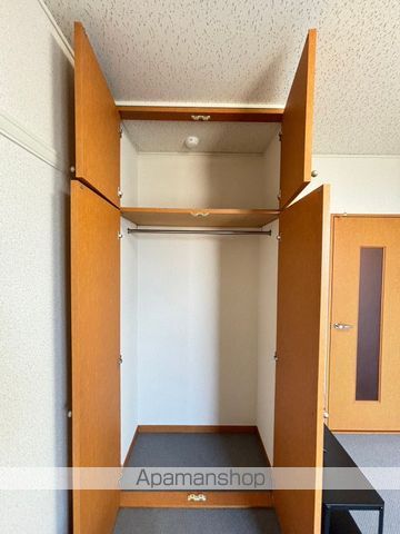 レオパレスヒルズ日野の内装写真