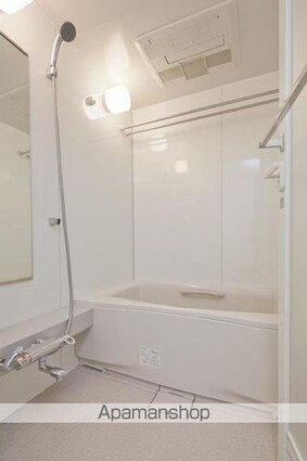 ユニゾンタワー[2LDK/64.7m2]のバス