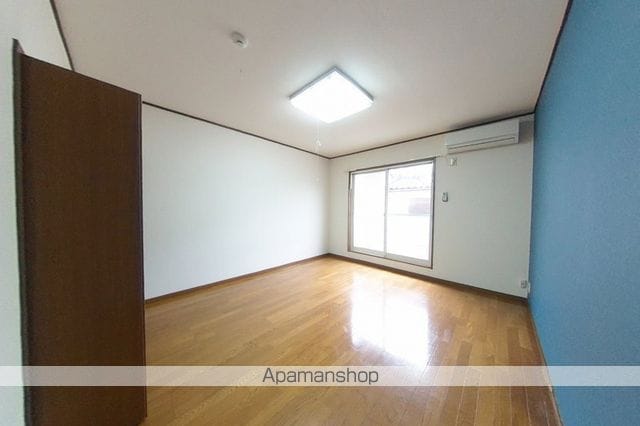 プレ・コート上新栄町の内装写真