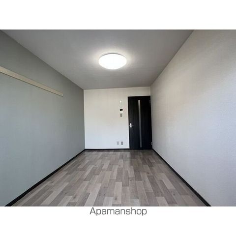 レジデンス茶屋ヶ坂の内装写真