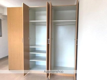 グランラヴィーヌ[1R/32.4m2]の収納