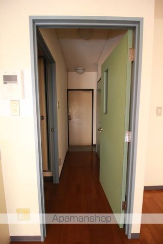 ヴェルサーチにわせの内装写真