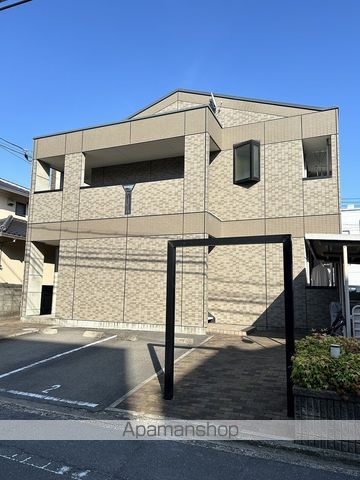 West Side Court