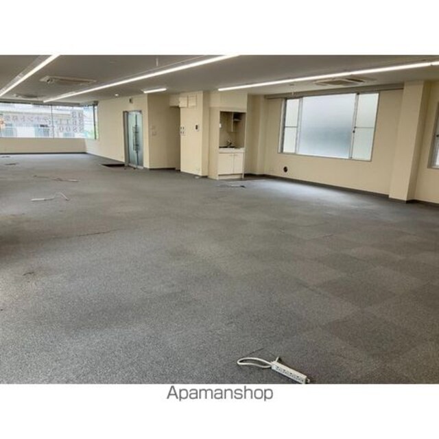 ブルービル加藤[事務所/133.52m2]のリビング・居間3