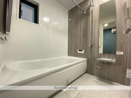 昭和町貸家[3LDK/88.13m2]のバス