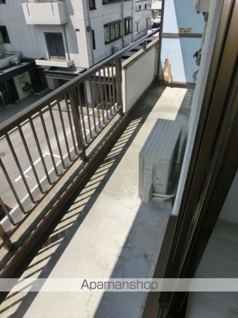 和歌山県和歌山市新中島[1LDK/56.87m2]のバルコニー