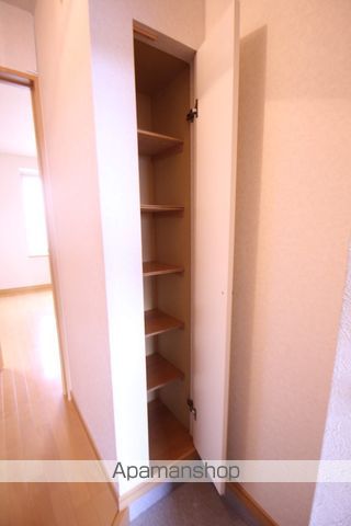 ロイヤルハイツセイヤの内装写真