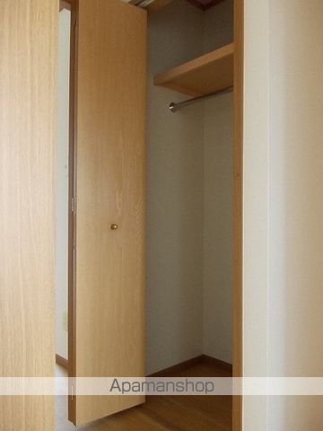 男鹿線 上飯島駅 徒歩6分 2階建 築27年の内装写真