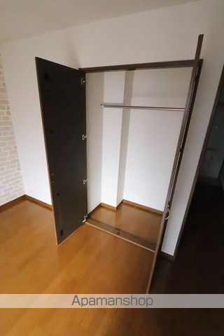 プレジール 友田の内装写真
