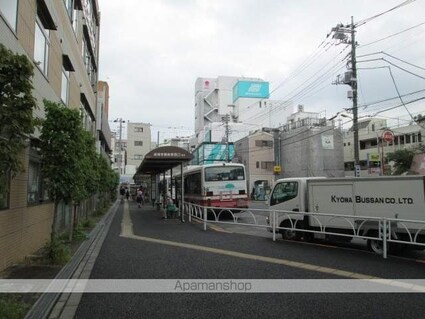 ピュアステージ千歳船橋[2LDK/65.81m2]の周辺1