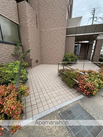フェリーチェ原田IIの玄関写真