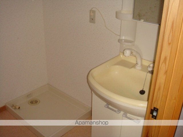 錦マンションIIIの内装写真