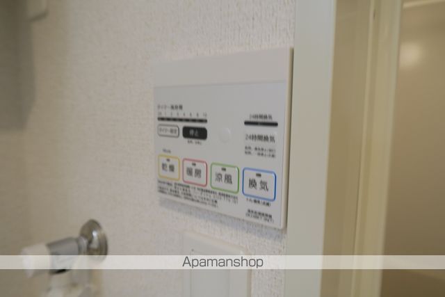 ゴールイン岸城の内装写真