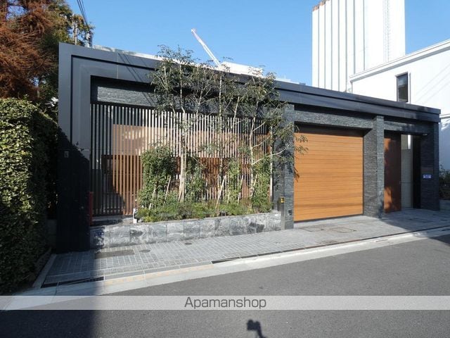 プレステージレジデンス白金長者丸の玄関写真