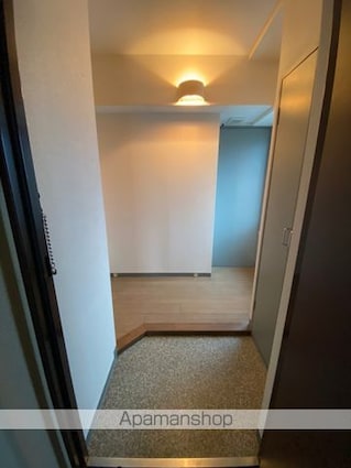 グランヴィル中野[1DK/35.3m2]の玄関