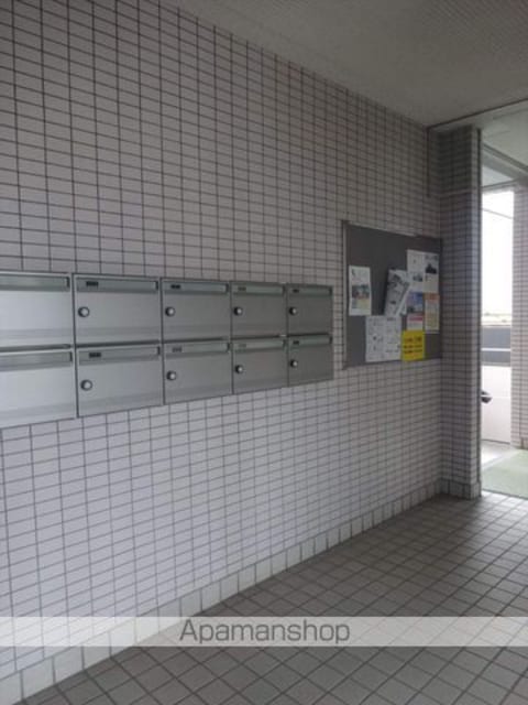 グリーンヒル[3LDK/62.28m2]のエントランス1