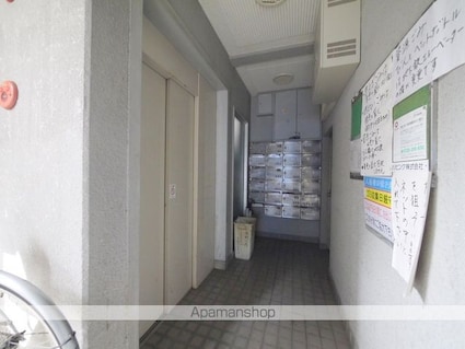 Ｋｏｍｏｄｏｋａｓａ　Ｍｉｗａ[1R/20.52m2]のエントランス1