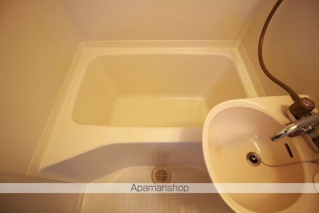 シェーンハイト大和町の内装写真